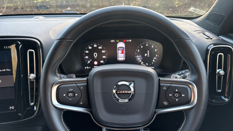 Volvo Xc40 1.5 T3 [163] R DESIGN 5dr Geartronic Petrol Estate